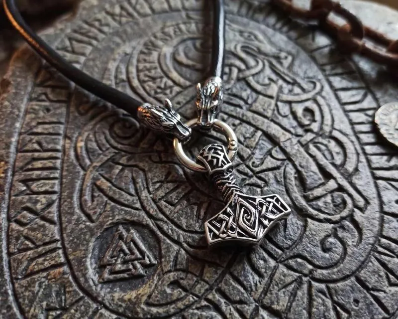 Stainless steel Thor's hammer on Wolf leather chain